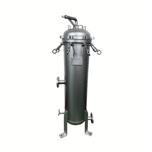 Cartridge filter housing for water treatment and purification